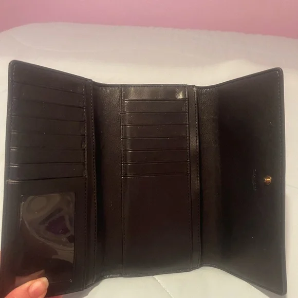 Like New Coach Long Wallet - Picture 5 of 8